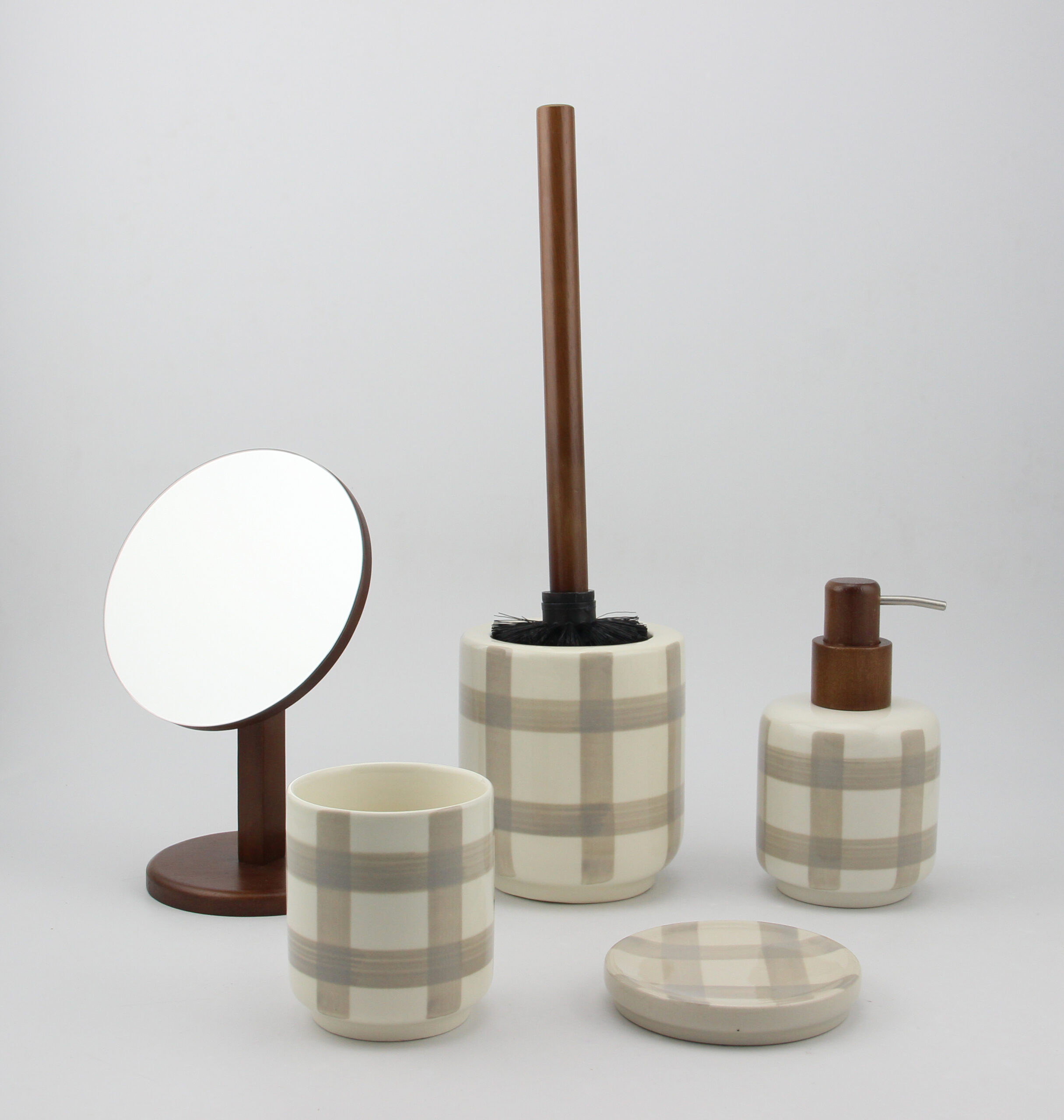 Stripes bathroom set product view