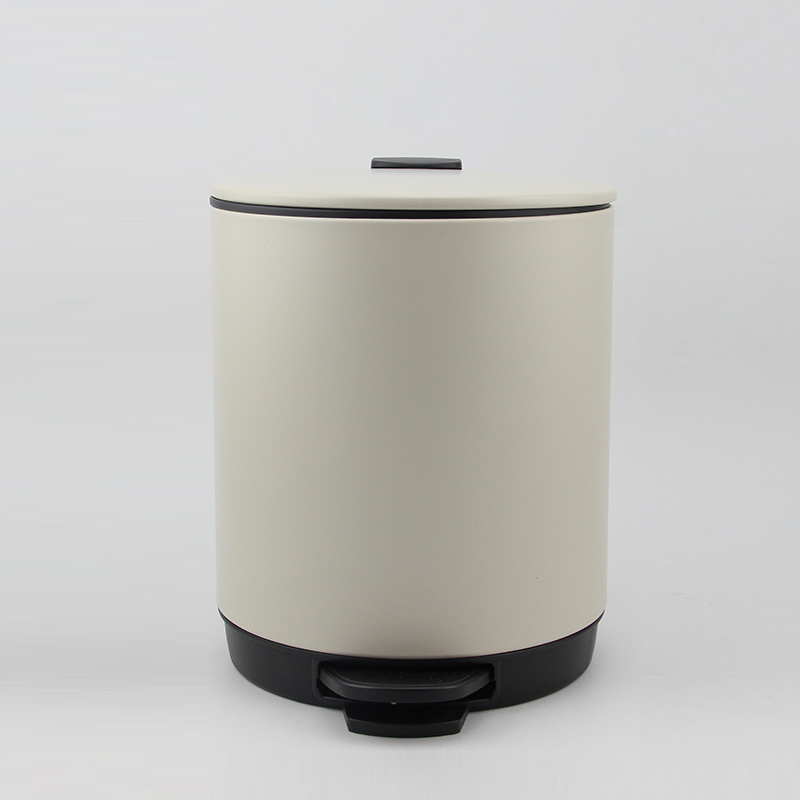 Metal pedal bin