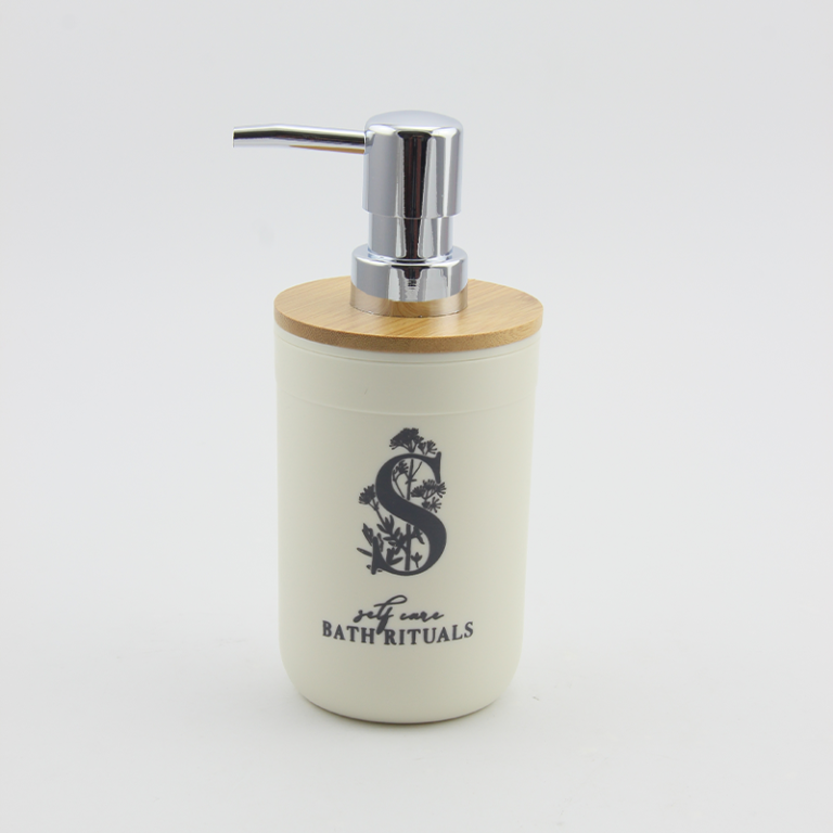 Pattern soap dispenser