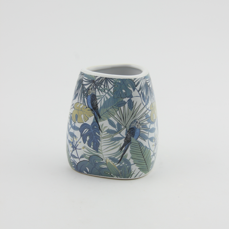 Plant tumbler